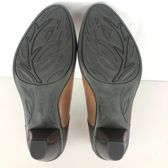 *SOLD* Earth Garnet Almond Brown Ankle Strap Heels Sz 8B - Picture 6 of 9